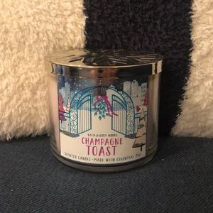 Bath & Body Works Champagne Toast Candle